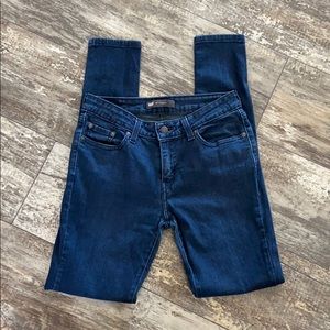 Woman’s Levi’s 535 Legging, Size 9 long